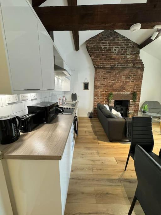 Comfy Flat For 6 In City Center Gs306 Sheffield Buitenkant foto